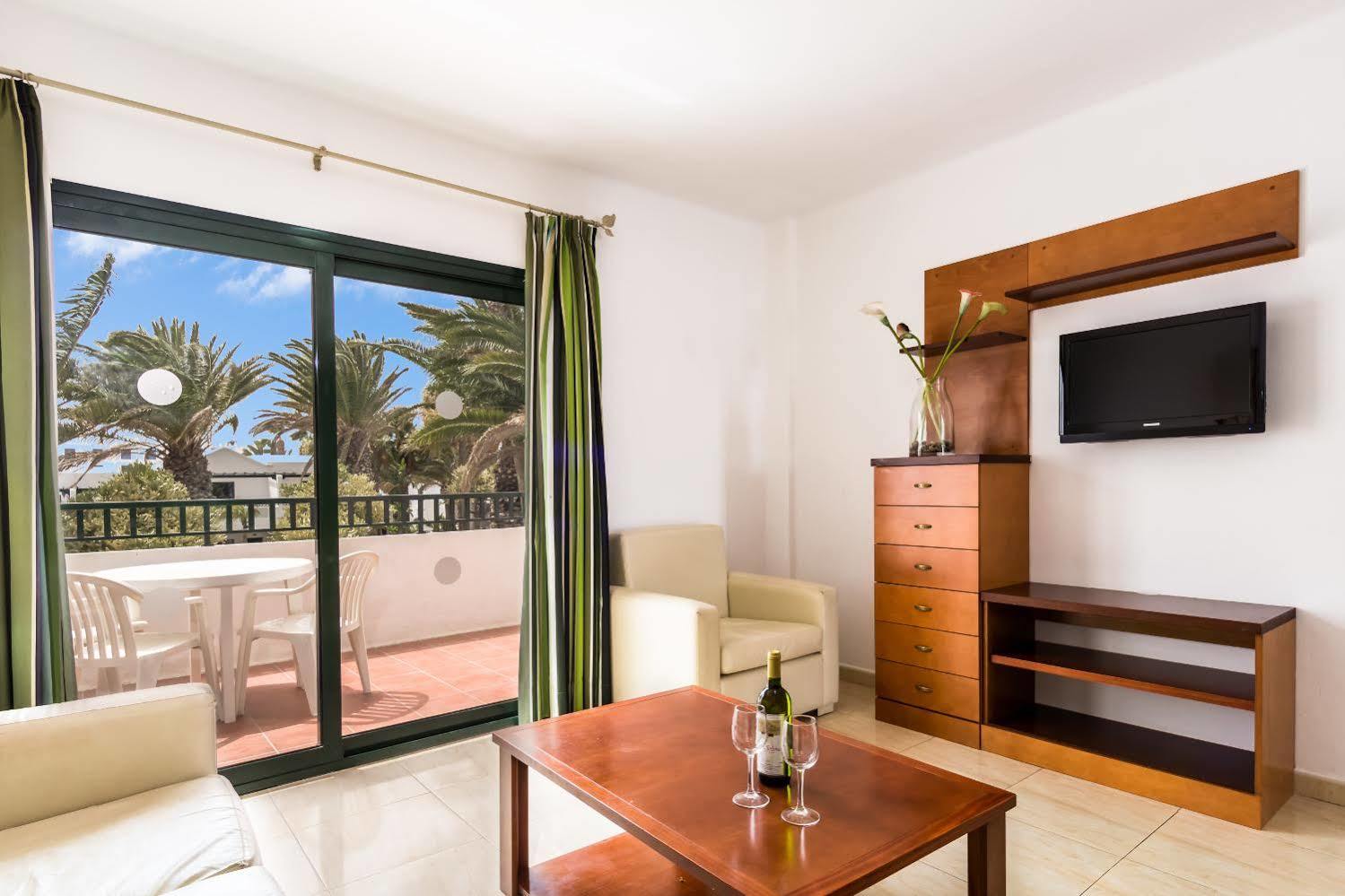 Hotel Labranda Playa Club Puerto del Carmen  Esterno foto